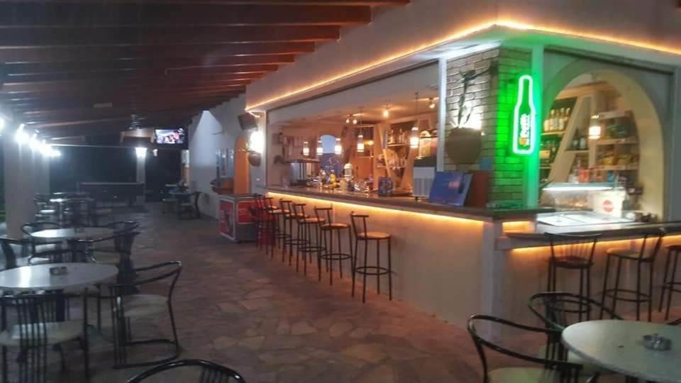 Hellens Village Almiros Beach Екстер'єр фото
