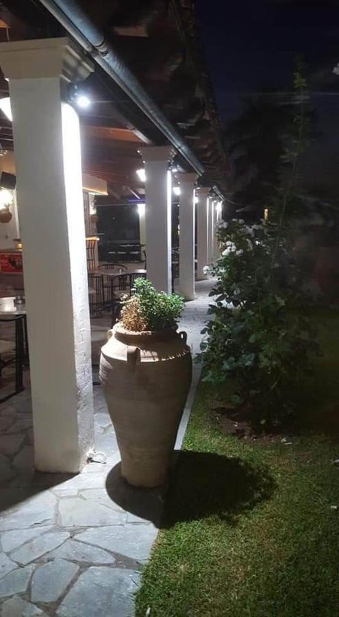 Hellens Village Almiros Beach Екстер'єр фото