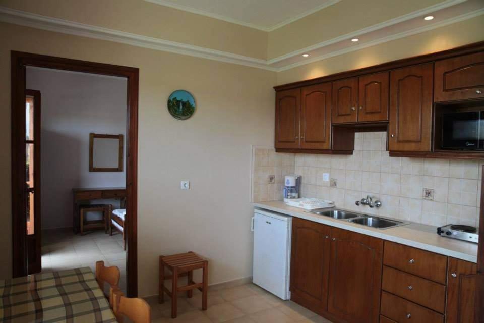Hellens Village Almiros Beach Екстер'єр фото