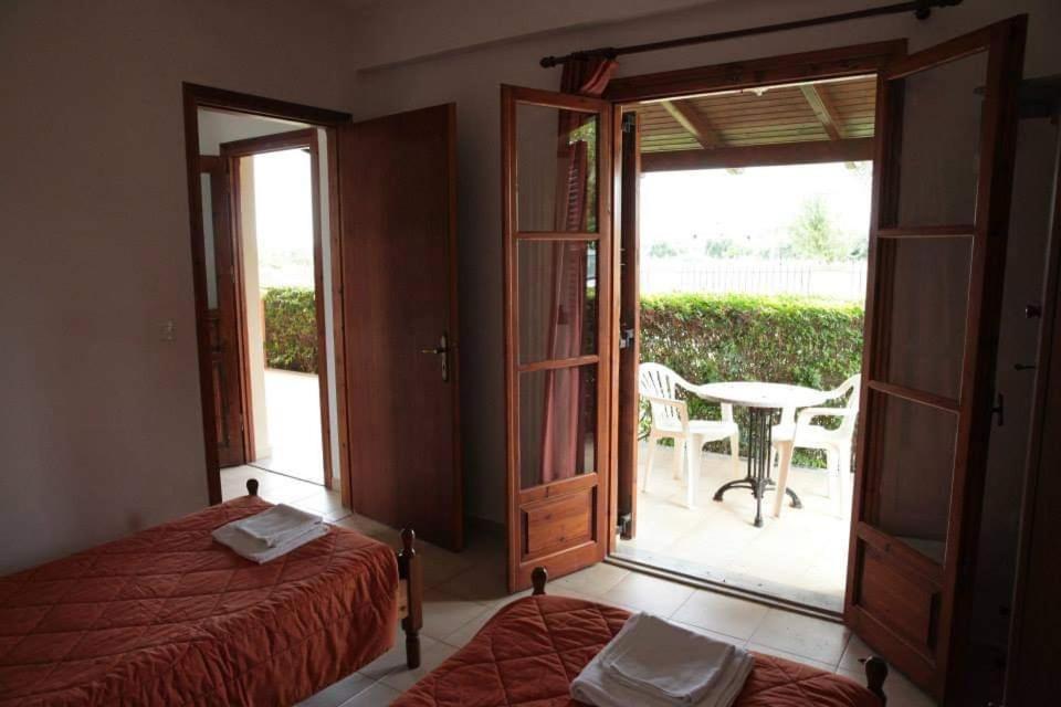Hellens Village Almiros Beach Екстер'єр фото